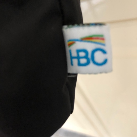 HBC Olympic Reversible Vest - Size - Boy’s 14-16 - Picture 4 of 8